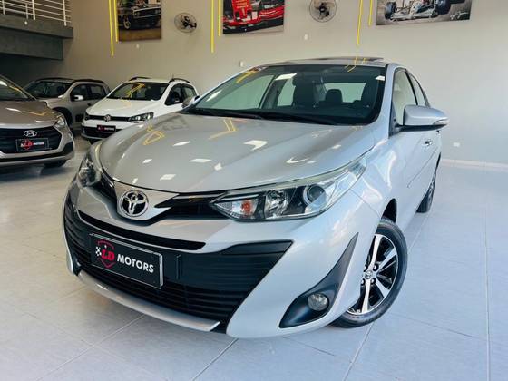 TOYOTA YARIS 1.5 16V FLEX SEDAN XLS MULTIDRIVE TOYOTA YARIS 1.5 16V FLEX SEDAN XLS MULTIDRIVE